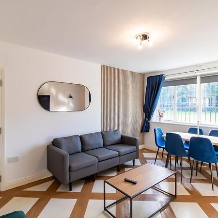 Great Offers On Long Stays!! Laluna Apartments Гейтсхед Экстерьер фото