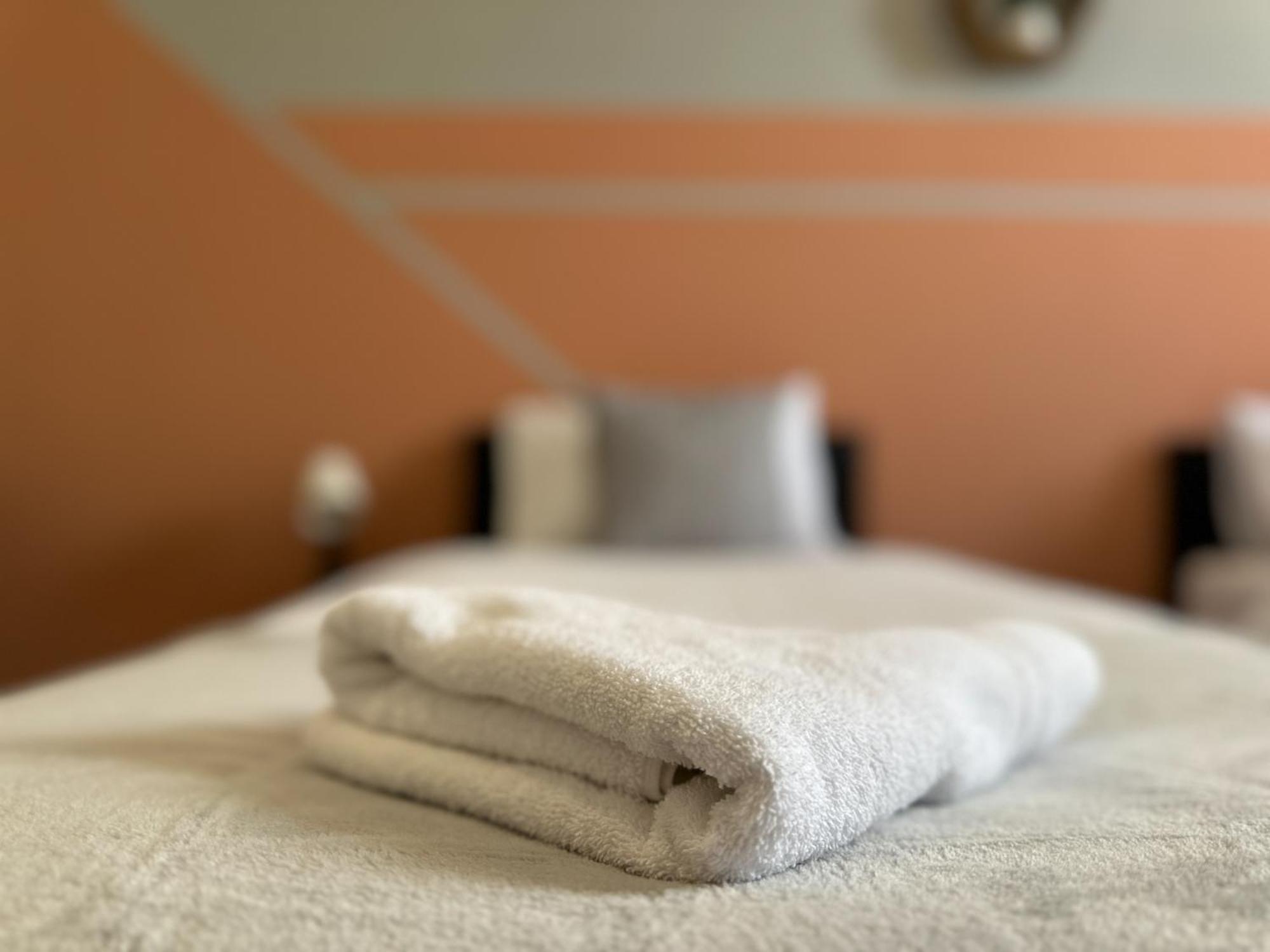 Great Offers On Long Stays!! Laluna Apartments Гейтсхед Экстерьер фото