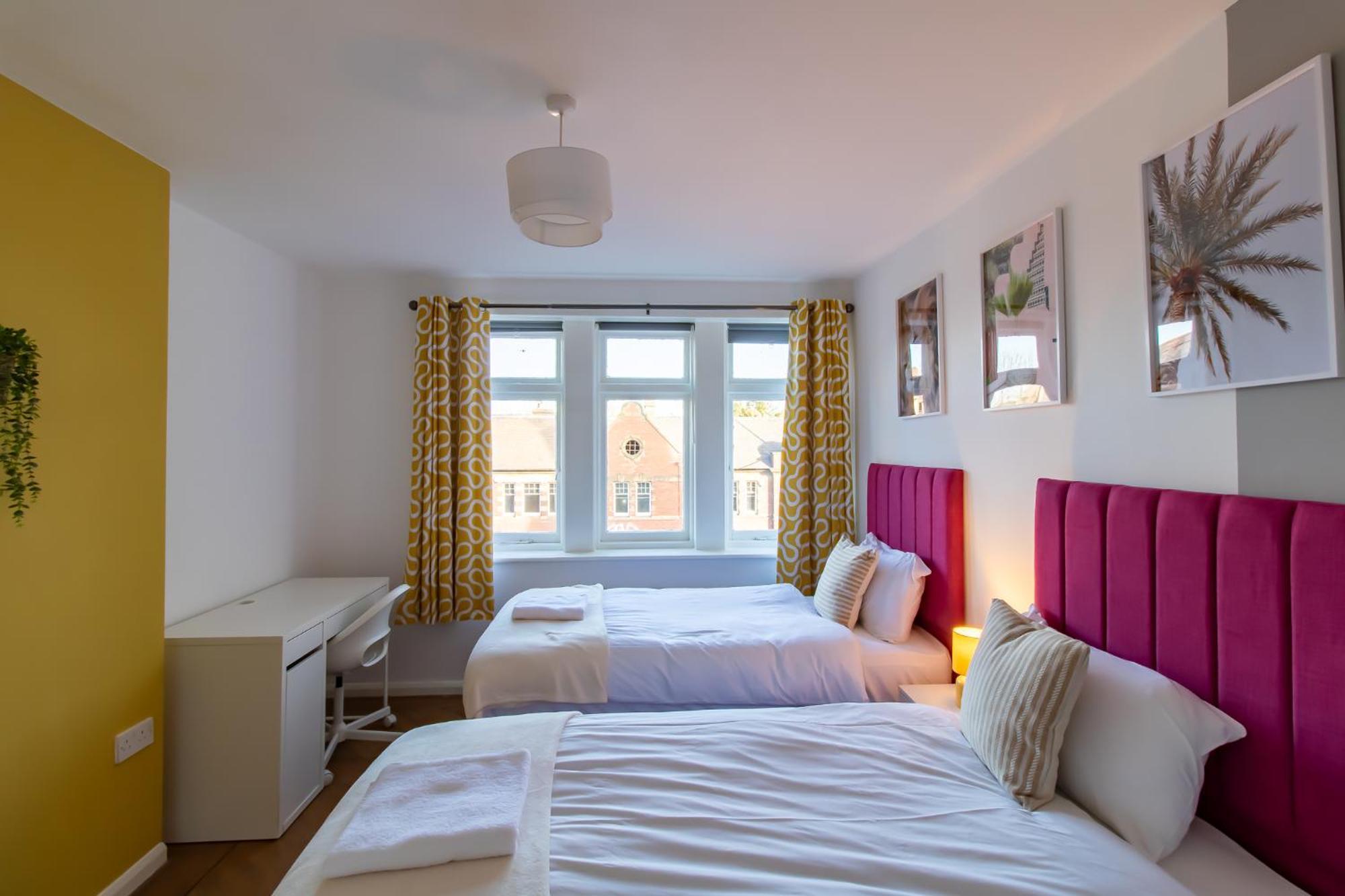Great Offers On Long Stays!! Laluna Apartments Гейтсхед Экстерьер фото