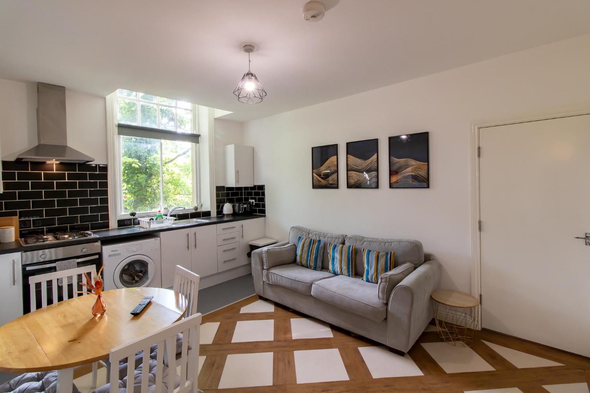 Great Offers On Long Stays!! Laluna Apartments Гейтсхед Экстерьер фото