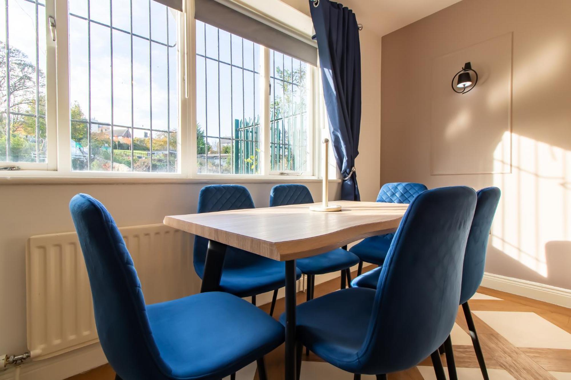 Great Offers On Long Stays!! Laluna Apartments Гейтсхед Экстерьер фото